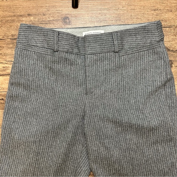 Banana Republic Wool Pinstripe Straight Leg The Martin Fit Pants NWT - Picture 2 of 12